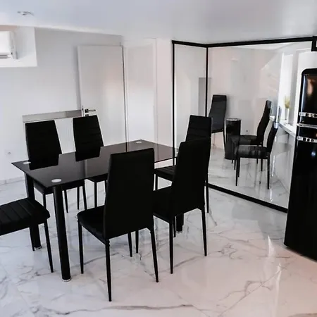 Vip House - Miejsce Na Twoje Spotkanie Okolicznosciowe Apartment *